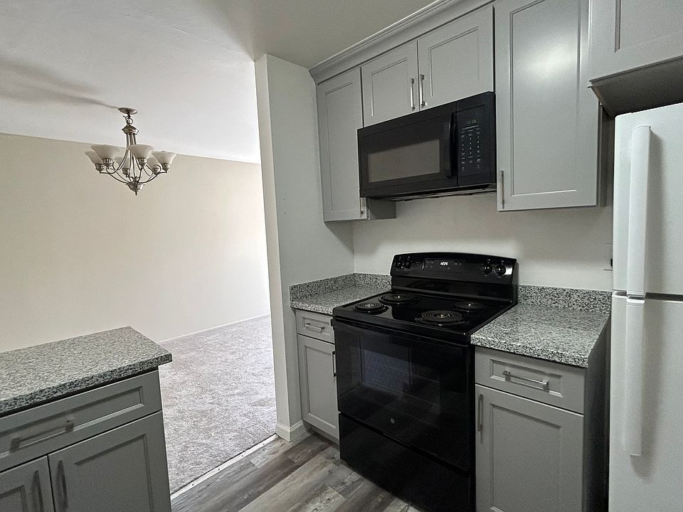 1st image of 1730 Halford Ave APT 251