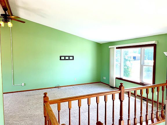 4th image of 6520 E 84th Dr