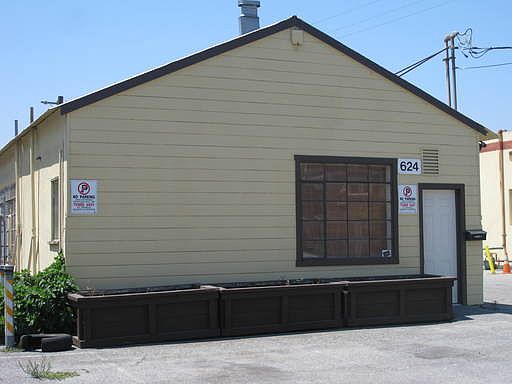 1st image of 624 E Taylor Ave