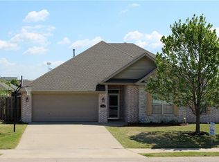 1532 Charles St, Pea Ridge, AR 72751