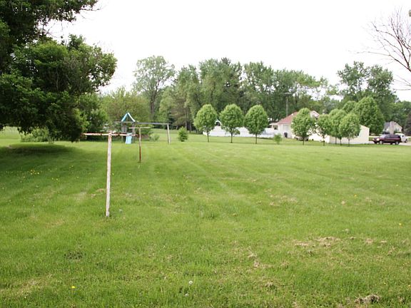 5th image of 5028 Lippincott Blvd