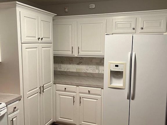 4th image of 4625 Woodcreek Dr