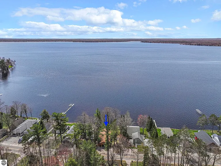2301 E Lake Mitchell Dr #1 — Photo 3