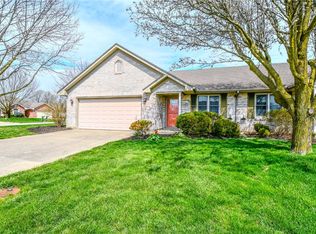 605 Rubythroat Ln, Clayton, OH 45315