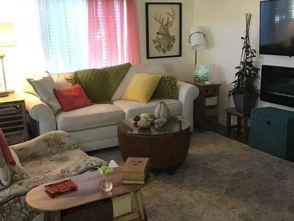4th image of 8147 Casa Real Ln