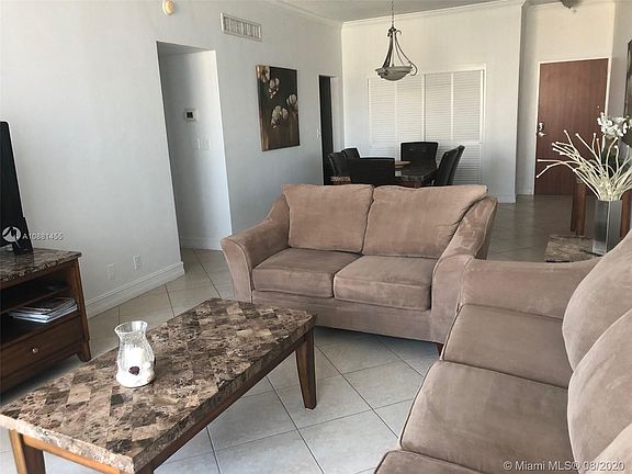 4th image of 3901 S Ocean Dr APT 16D