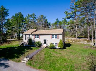 215 Coombs Rd, Brunswick, ME 04011
