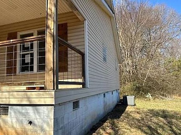 4th image of 2335 Teamon Rd