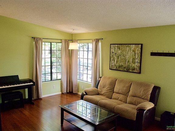4th image of 10328 Greystone Ave