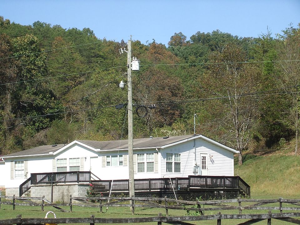1st image of 32 Lamb Ln