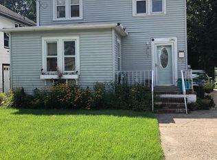 824 Harrison St, West Hempstead, NY 11552