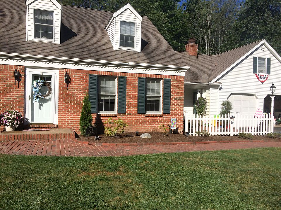 1st image of 4212 Plaza Dr