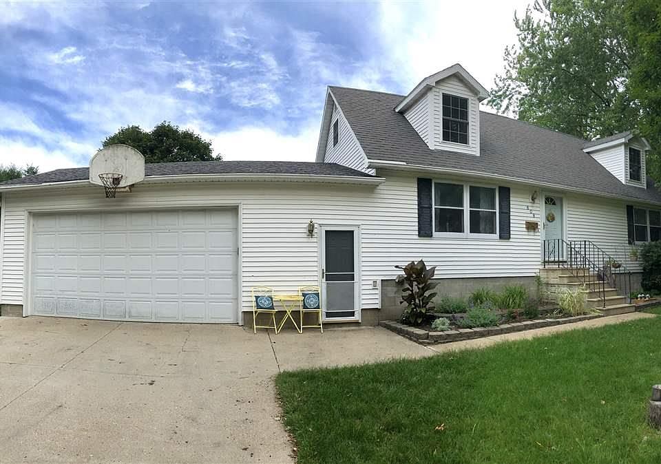 1st image of 608 Youngerberg Ln