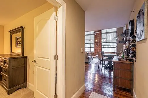 Harris Mill Lofts — Photo 8