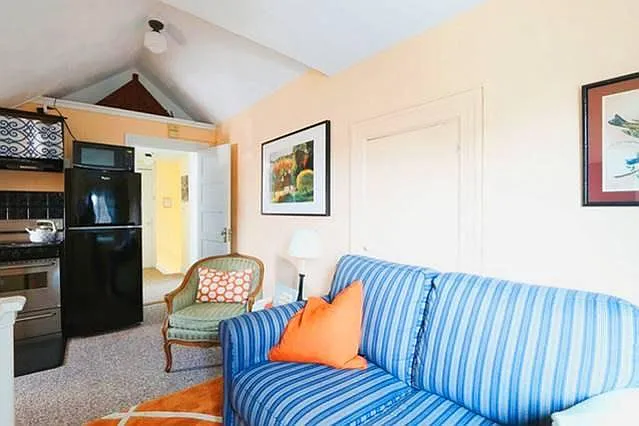 430 Angell St #3 — Photo 1