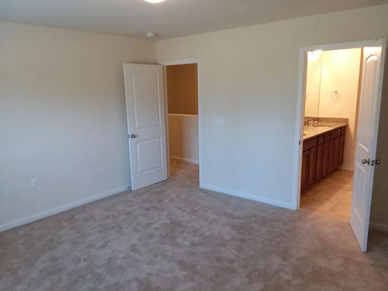 1007 Saffron Loop — Photo 6