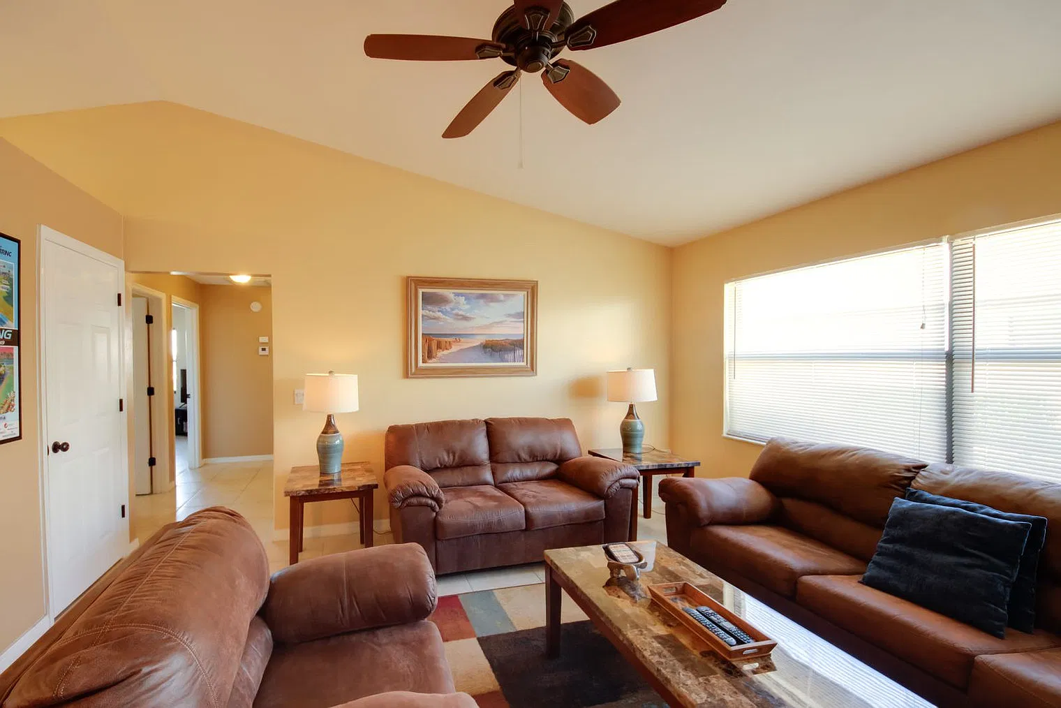 2 bed, 2.0 bath, 1184 sqft, $3,478 — Photo 3