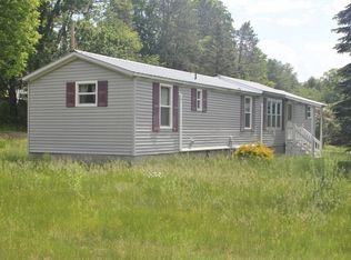 7 Grace Dr, North Springfield, VT 05150