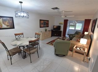 2699 Dudley Dr E APT F, West Palm Beach, FL 33415