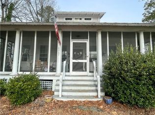 6265 Main St, Gloucester, VA 23061