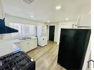 2010 Florence St, Aurora, CO 80010