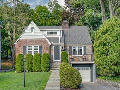 22 Harrison Drive, Larchmont, NY, 10538