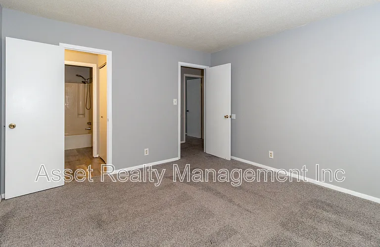 9157 Cedarpark Ln #B — Photo 14