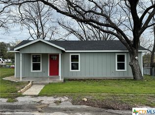 1510 Mesquite St, Goldthwaite, TX 76844