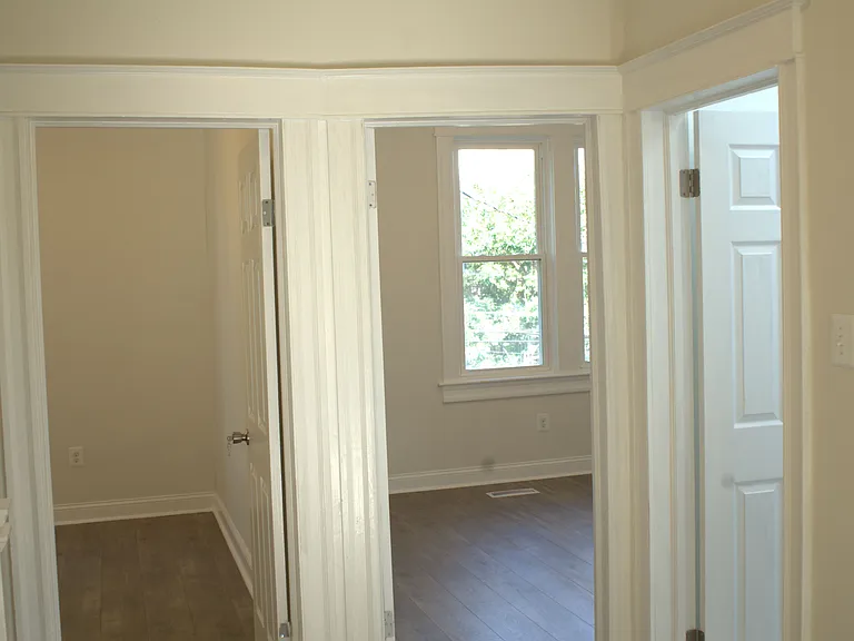 117 S Wickham Rd — Photo 77