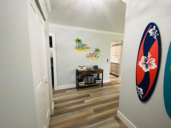 4th image of 4439 Saxon Dr