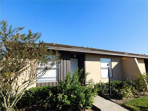 3rd image of 2313 Trinidad Ct