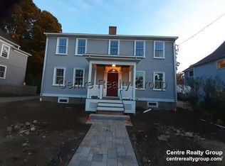 1272 Boylston St #1L, Newton, MA 02464