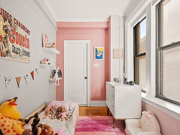 3rd image of 760 W End Ave APT 6B