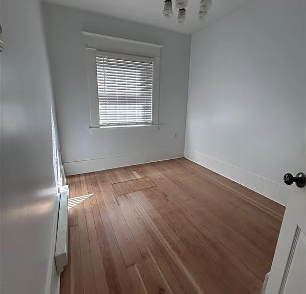 156 E 8th Ave #11 — Photo 6