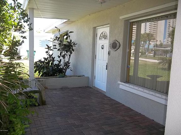 2nd image of 112 White Cap Ave