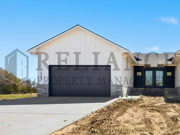 5241 N Pinecrest St, Wichita, KS 67220