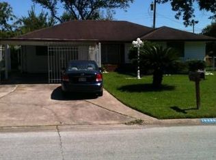 10006 Cheeves Dr, Houston, TX 77016