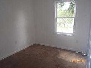 4th image of 7106 Carriage Pines Dr