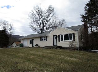 10 Birch St, Fishkill, NY 12524