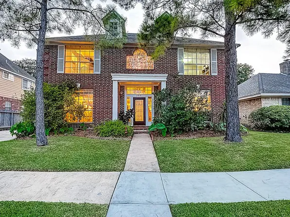 2810 Hollow Creek Dr, Houston, TX 77082