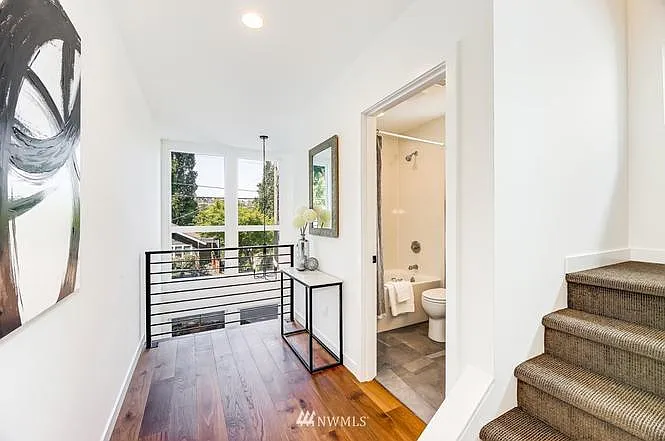 3856 22nd Ave SW — Photo 9