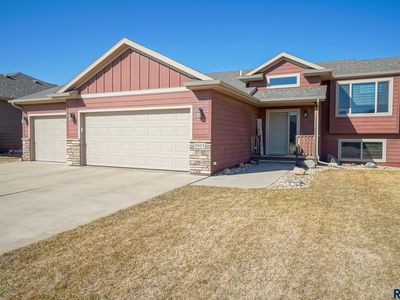 3504 E Chatham St, Sioux Falls, SD, 57108