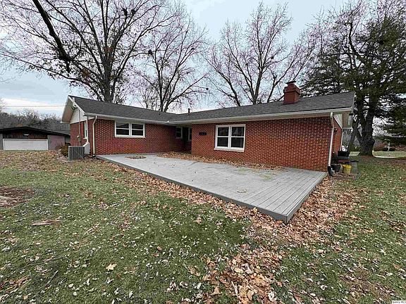 5th image of 2111 Curved Creek Ct