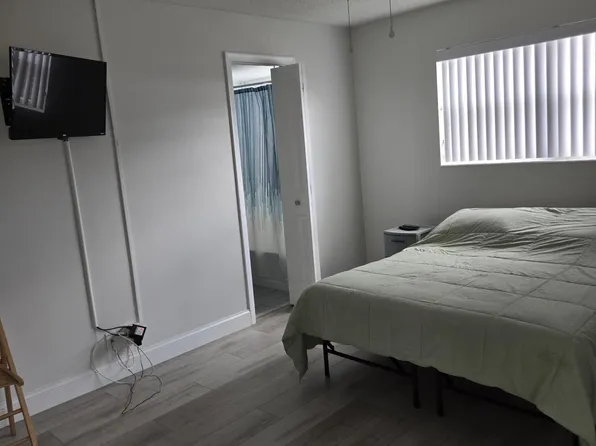 174 Windsor H, West Palm Beach, FL 33417