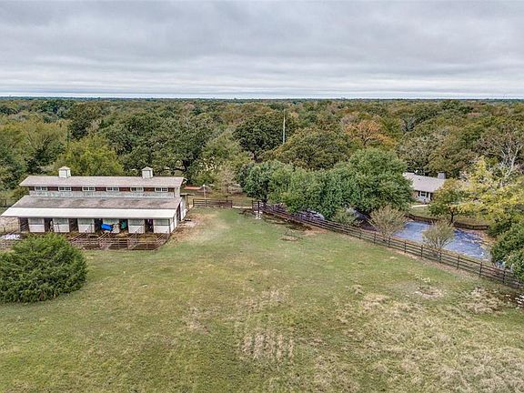 4th image of 596 County Road 3103