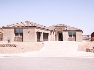 8668 Monument View Dr, Yucca Valley, CA 92284