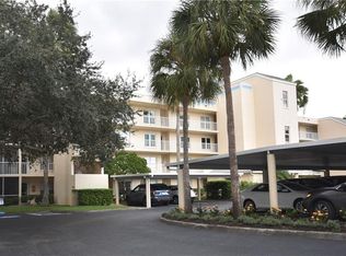 3980 Ironwood Cir APT 102, Bradenton, FL 34209