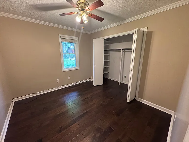 4430 Chicadee Dr — Photo 13