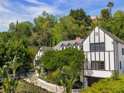 4421 Dundee Dr, Los Angeles, CA, 90027
