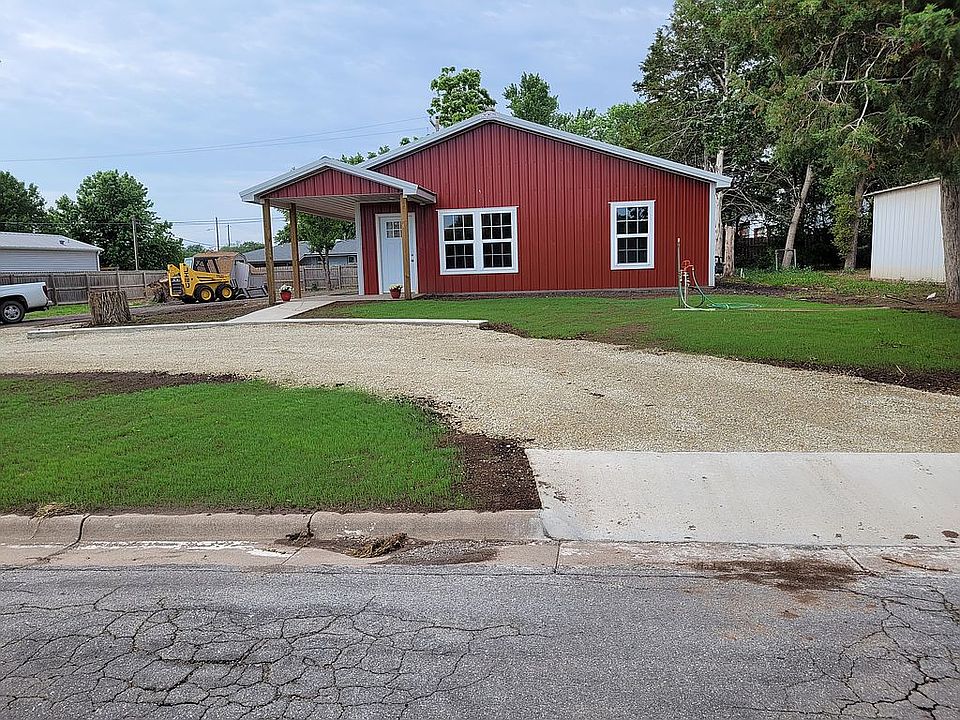 346 W 4th Ave, Buhler, KS 67522 Zillow